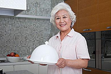 《上古卷轴5》NPC美颜Mod发布 女性NPC更加美丽了